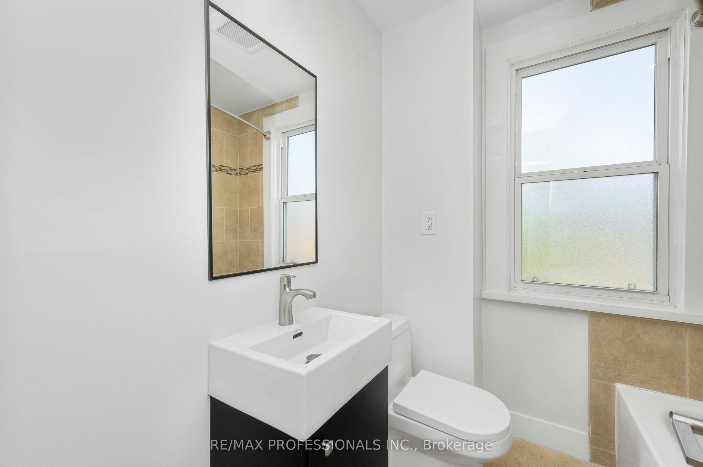 #2-388 Wilson Street, Hamilton, ON, L8L 1S9 - 9