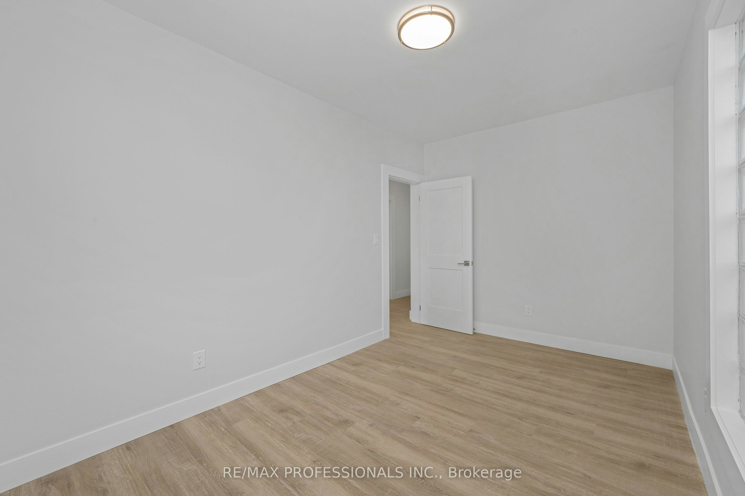 #2-388 Wilson Street, Hamilton, ON, L8L 1S9 - 8