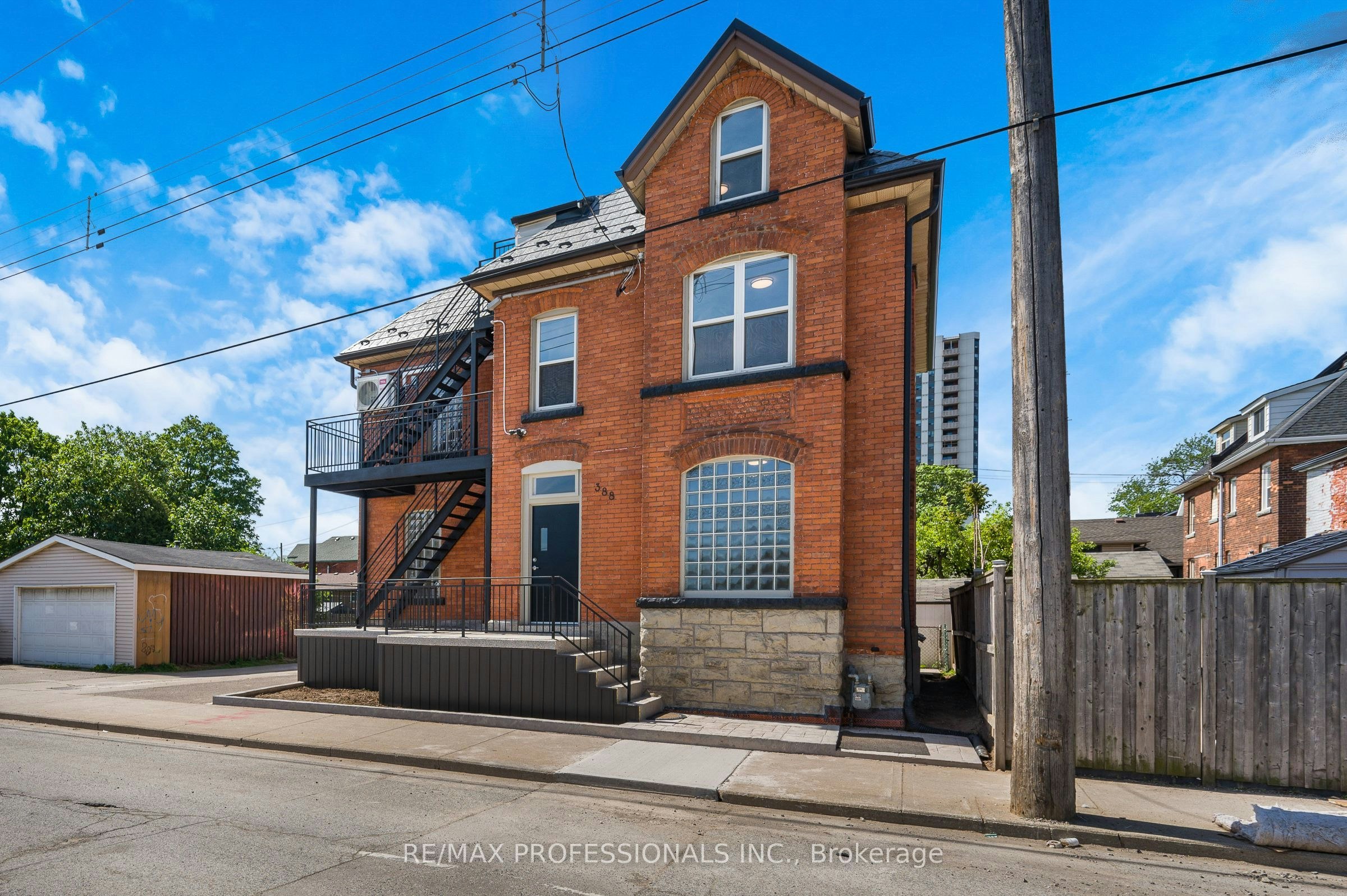 #1-388 Wilson Street, Hamilton, ON, L8L 1S9 - 2