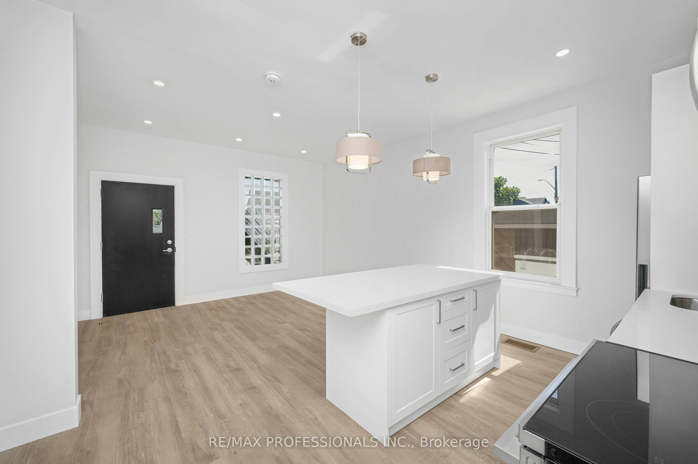 #1-388 Wilson Street, Hamilton, ON, L8L 1S9 - 6