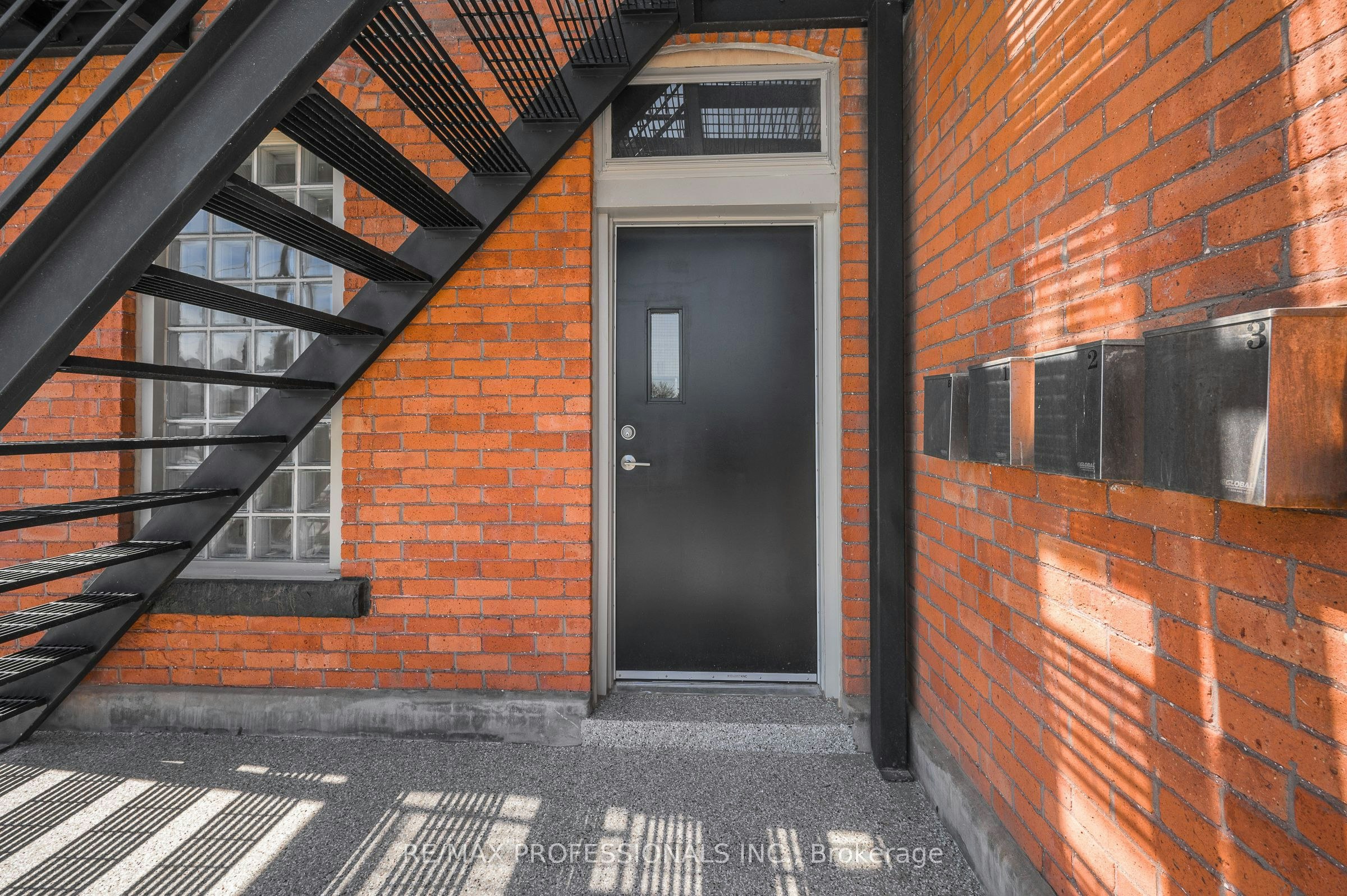#1-388 Wilson Street, Hamilton, ON, L8L 1S9 - 3