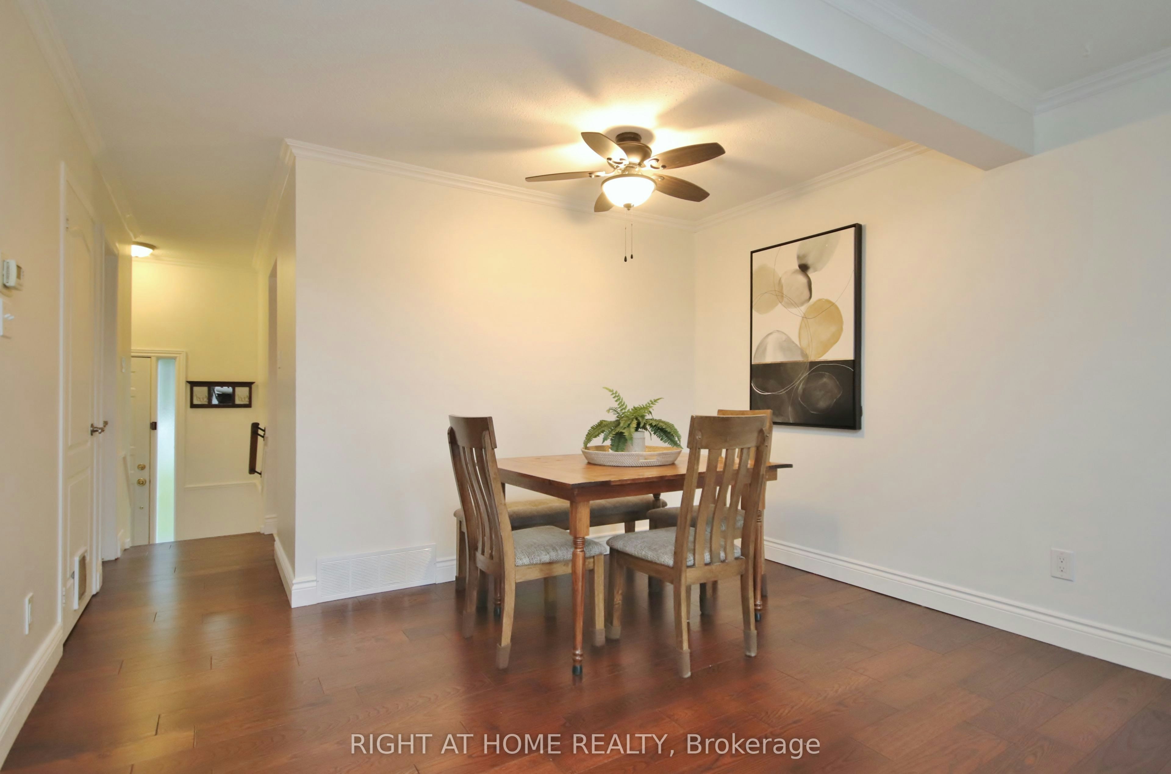 27-3250 Uplands Drive, Ottawa, ON, K1V 0C7 - 5