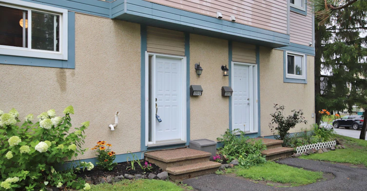 27-3250 Uplands Drive, Ottawa, ON, K1V 0C7 - 2