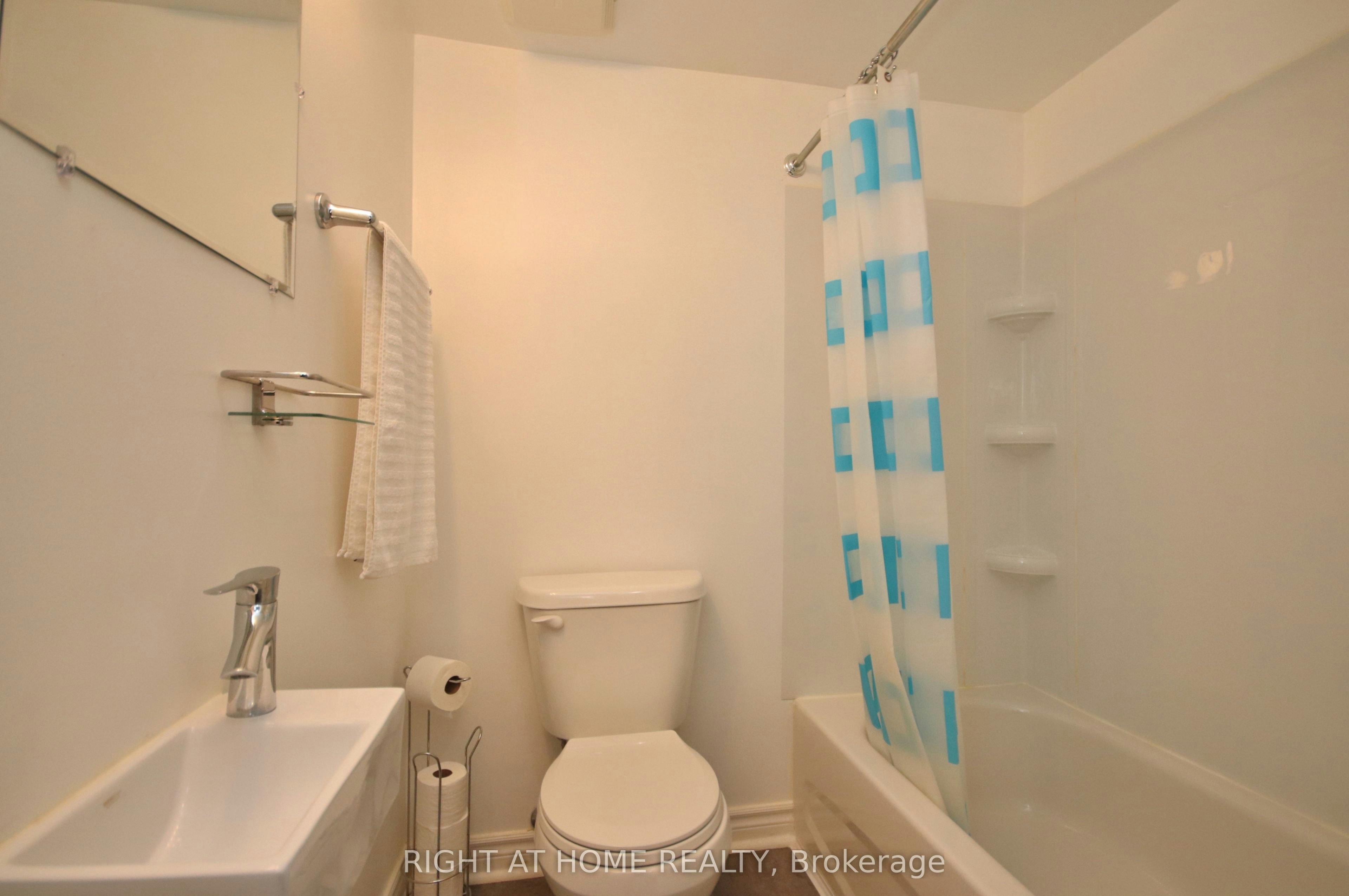 27-3250 Uplands Drive, Ottawa, ON, K1V 0C7 - 27