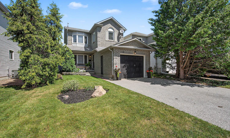 6 Burnham Boulevard