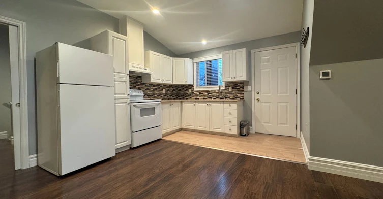 #3A-166 Cedardale Avenue, Hamilton, ON, L8E 1R1