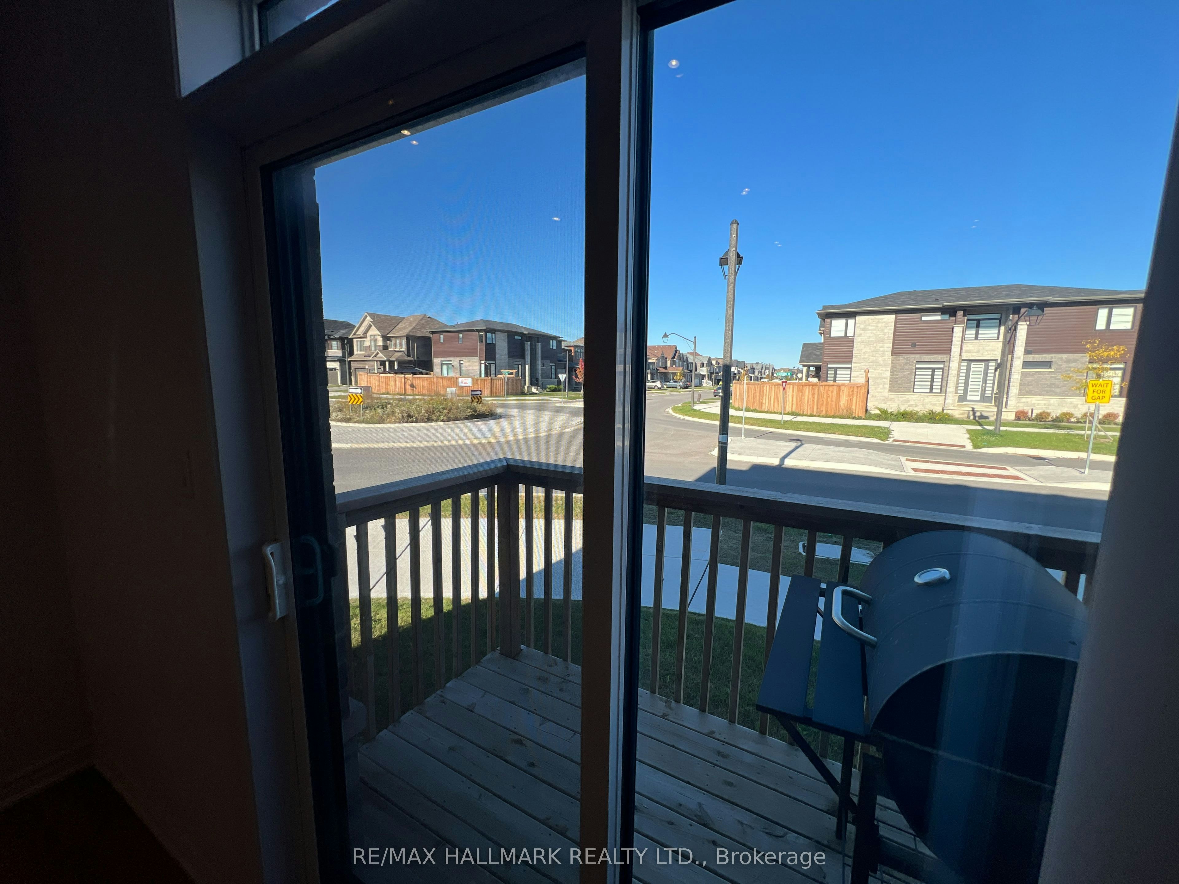 185 Longboat Run W, Brantford, ON, N3T 5L5 - 9