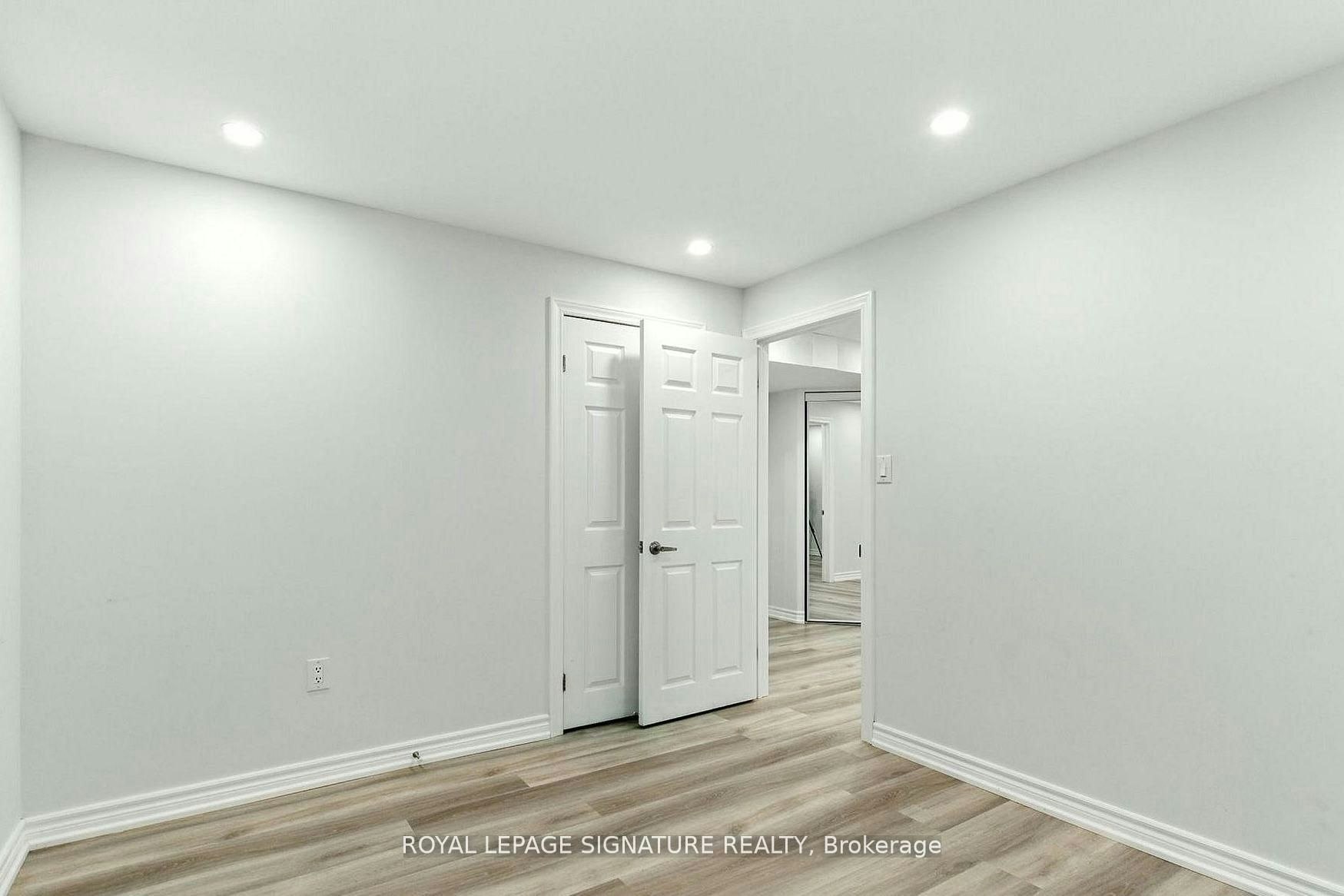 Bsmt-151 Royal Winter Drive, Hamilton, ON, L0R 1C0 - 4