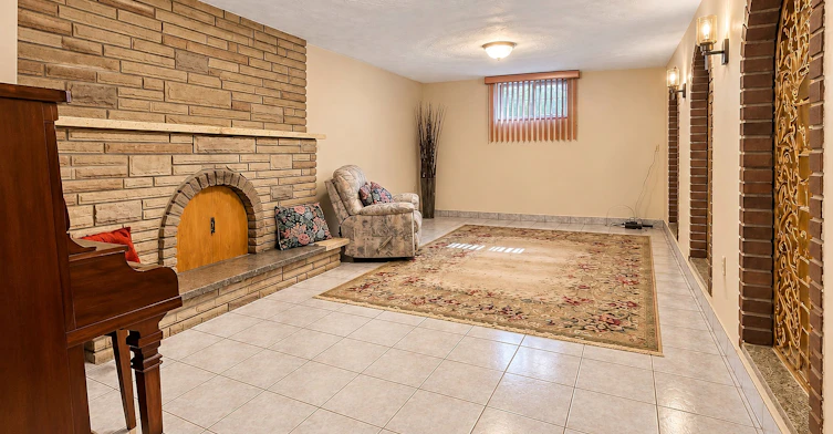 34 Glen Castle Drive, Hamilton, ON, L8G 2Z4 - 15