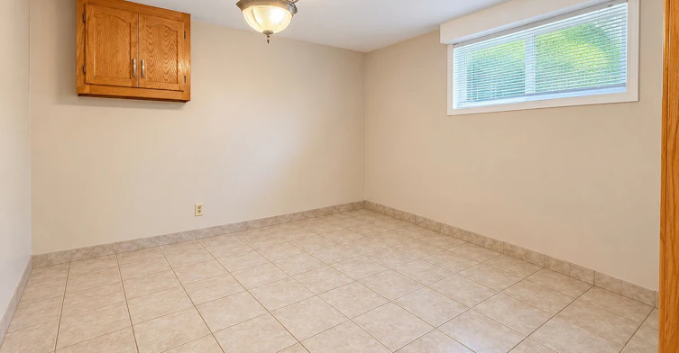 34 Glen Castle Drive, Hamilton, ON, L8G 2Z4 - 19