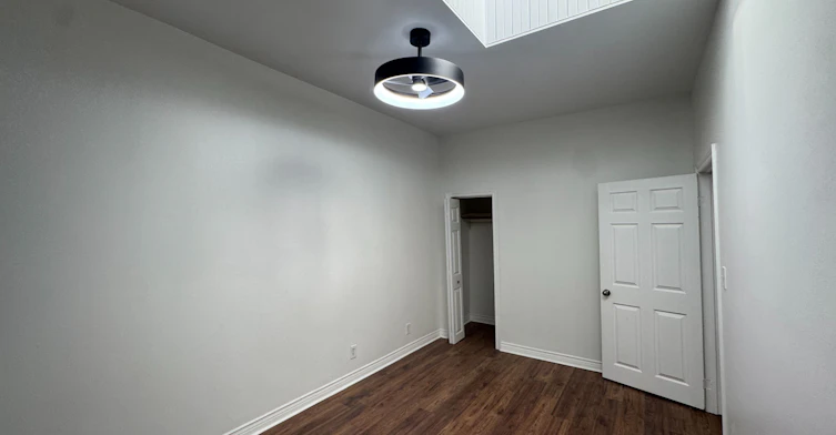 1-358 Main Street W, Hamilton, ON, L8P 1K2 - 8