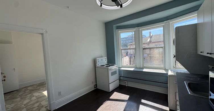 3-358 Main Street W, Hamilton, ON, L8P 1K2 - 6