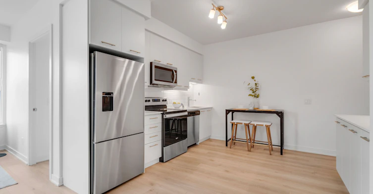 505-385 Winston Road, Grimsby, ON, L3M 4E8 - 10