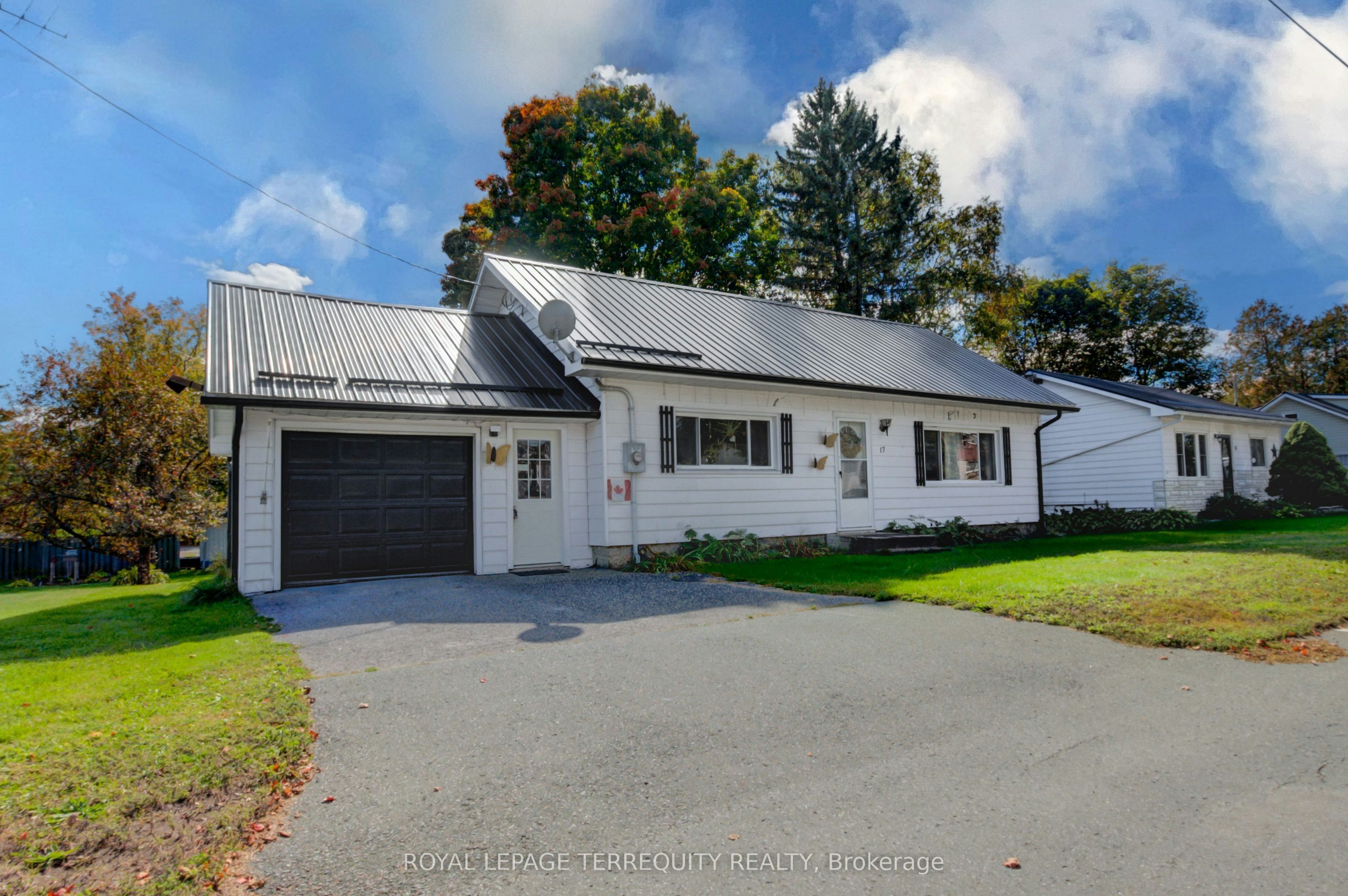 17 Donald Street, Havelock-Belmont-Methuen, ON, K0L 1Z0