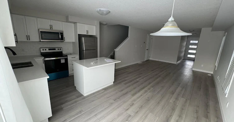 17 Wilkinson Avenue, Cambridge, ON, N1S 0C5 - 2