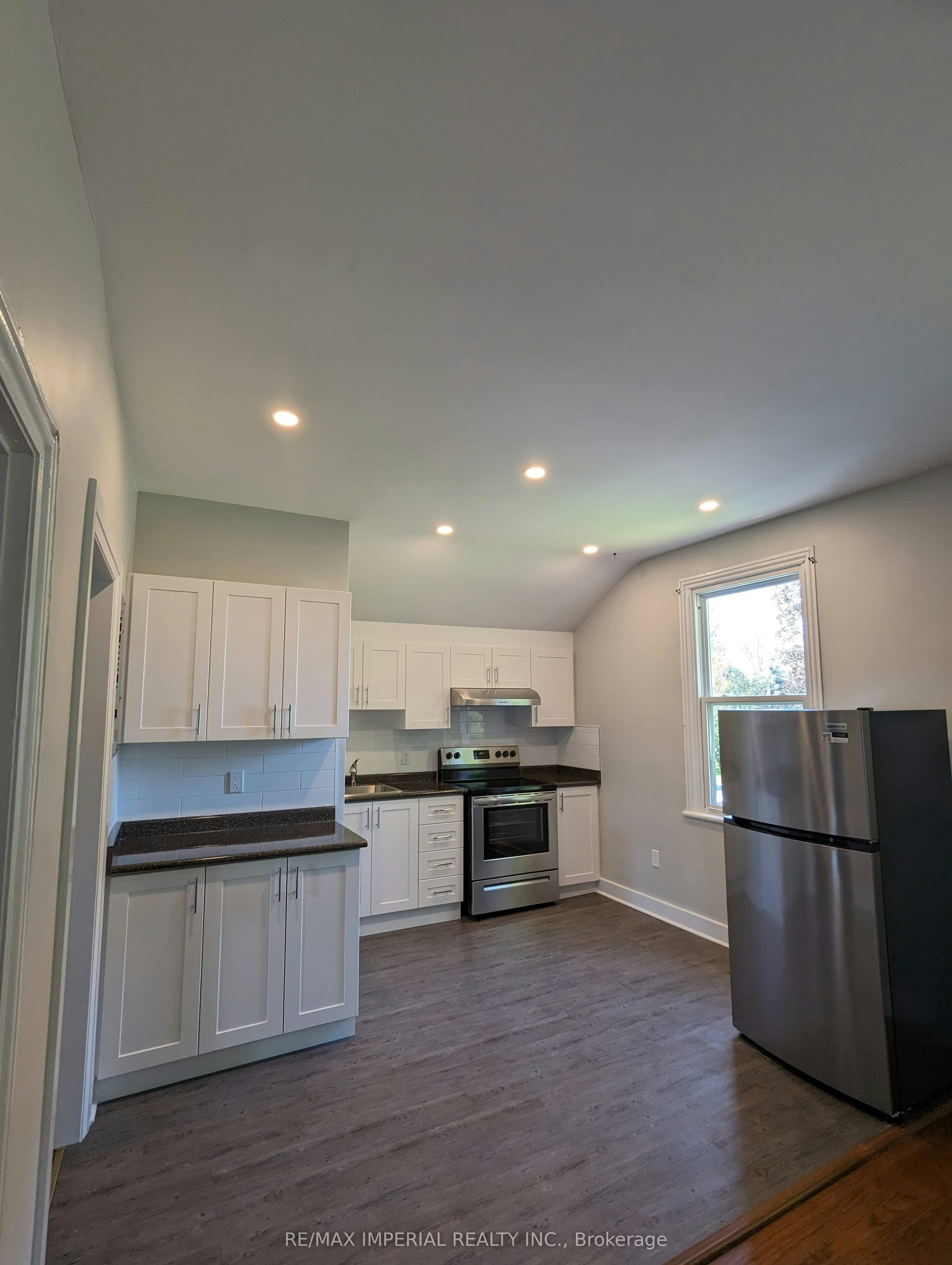 Upper-2 Huron Street, Kawartha Lakes, ON, K9V 2H2
