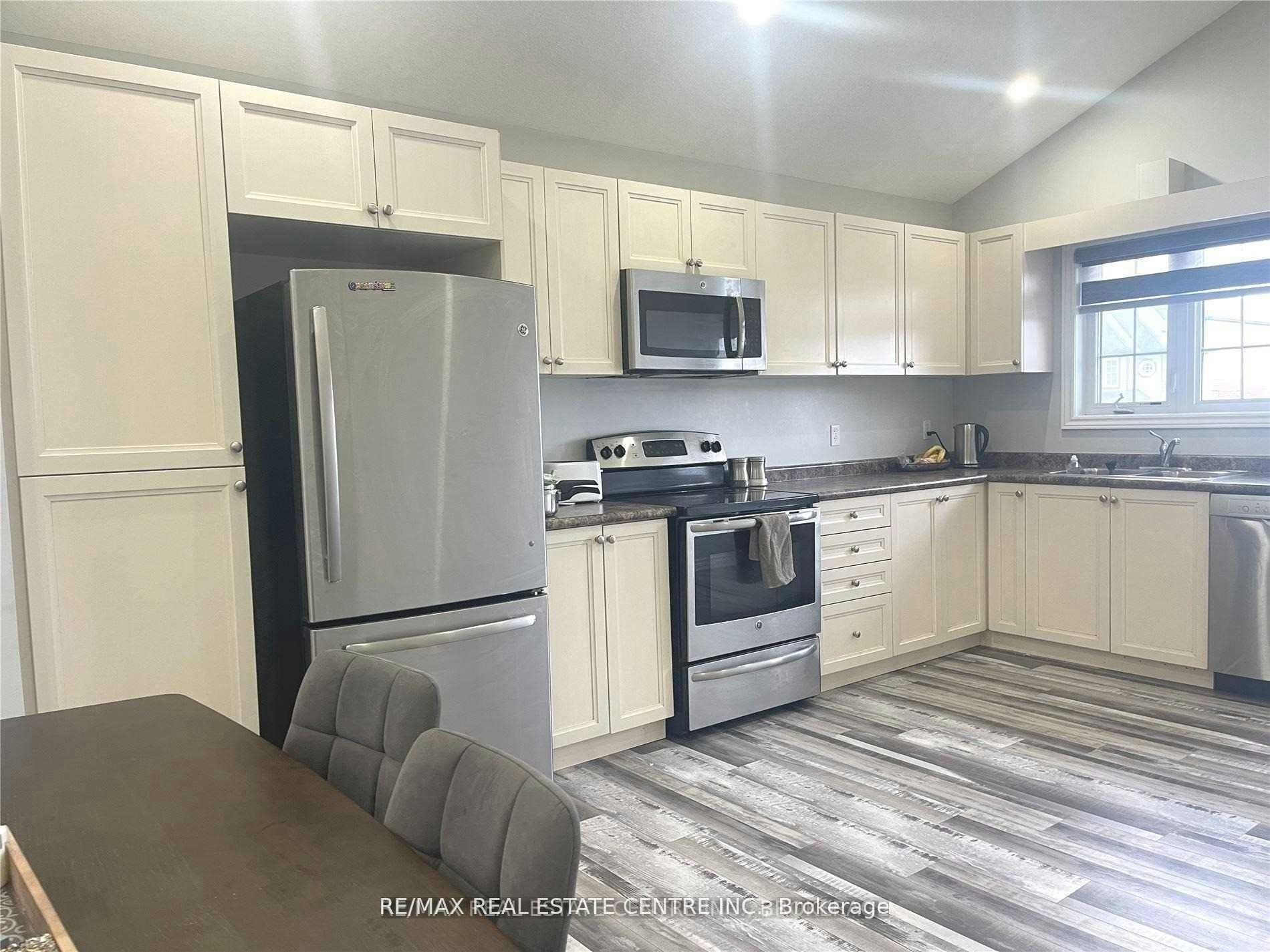 A-196 Woodbine Avenue, Kitchener, ON, N2R 1Y5 - 9