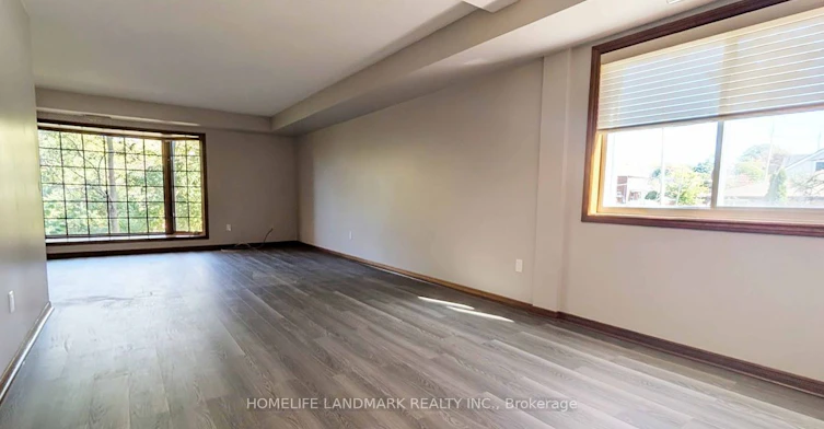 106-4 Albert Street, Cambridge, ON, N1R 3M4 - 3