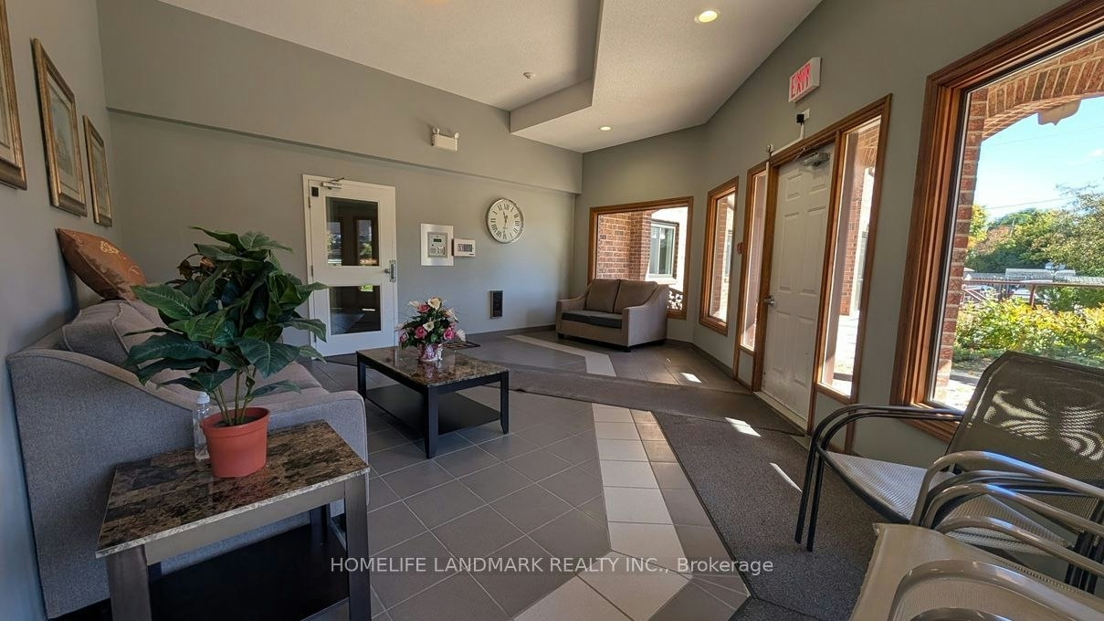 106-4 Albert Street, Cambridge, ON, N1R 3M4 - 12