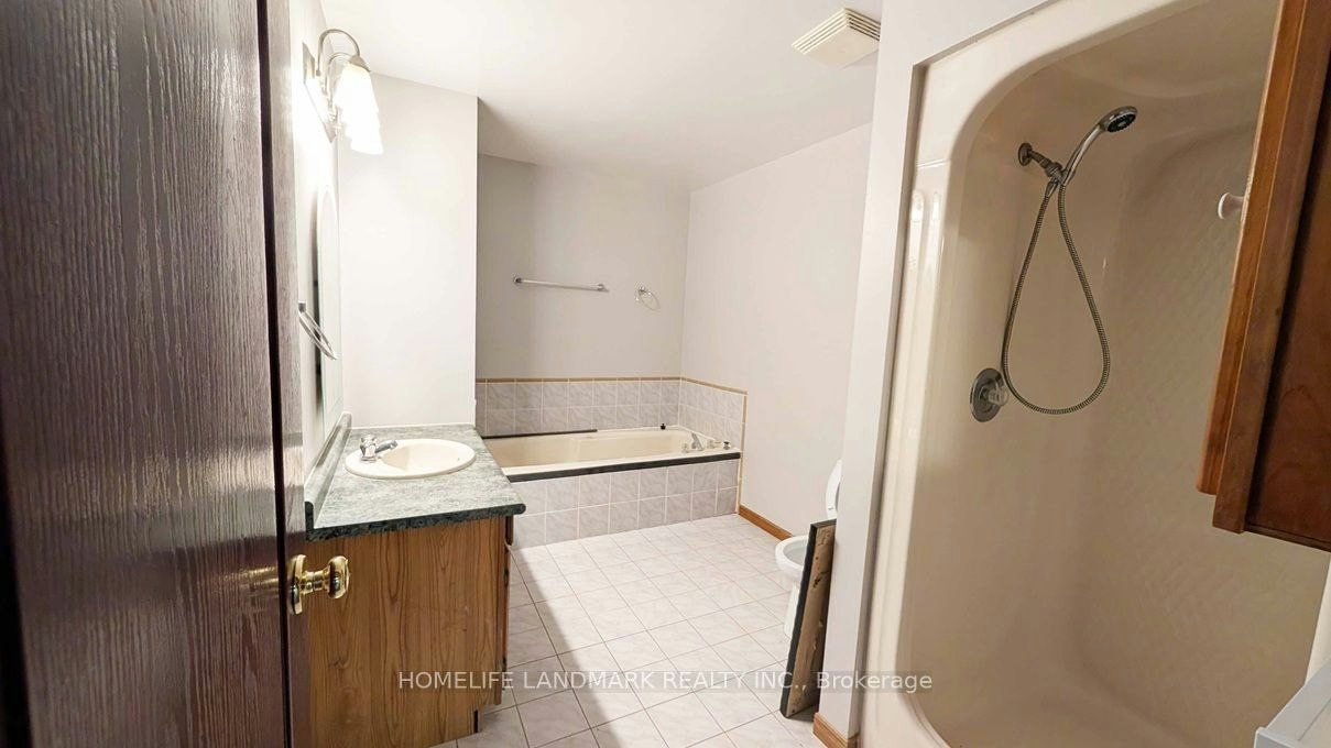 106-4 Albert Street, Cambridge, ON, N1R 3M4 - 8
