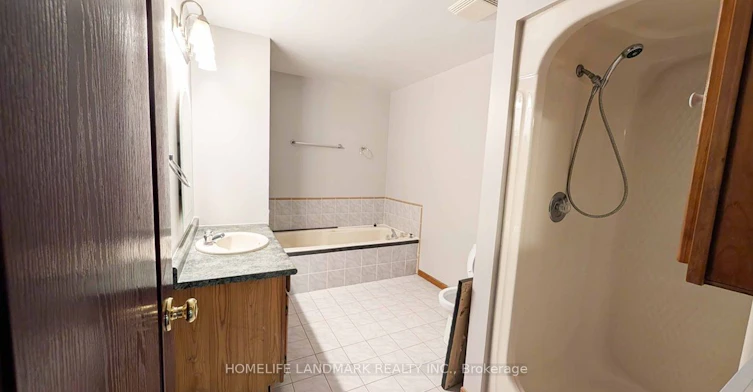 106-4 Albert Street, Cambridge, ON, N1R 3M4 - 8