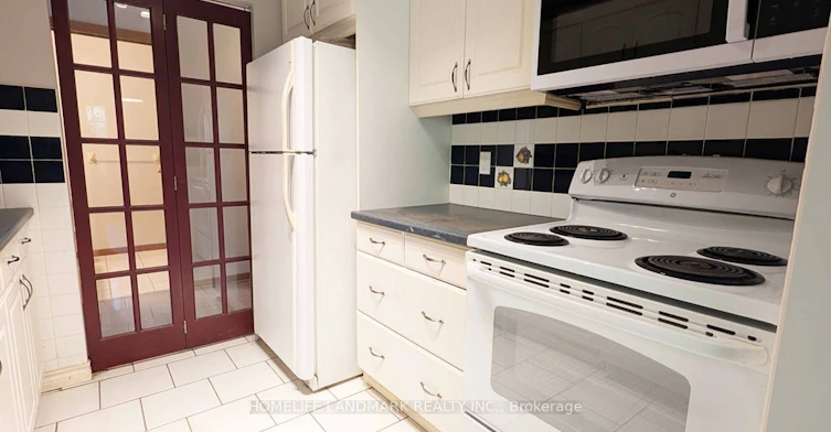 106-4 Albert Street, Cambridge, ON, N1R 3M4 - 6