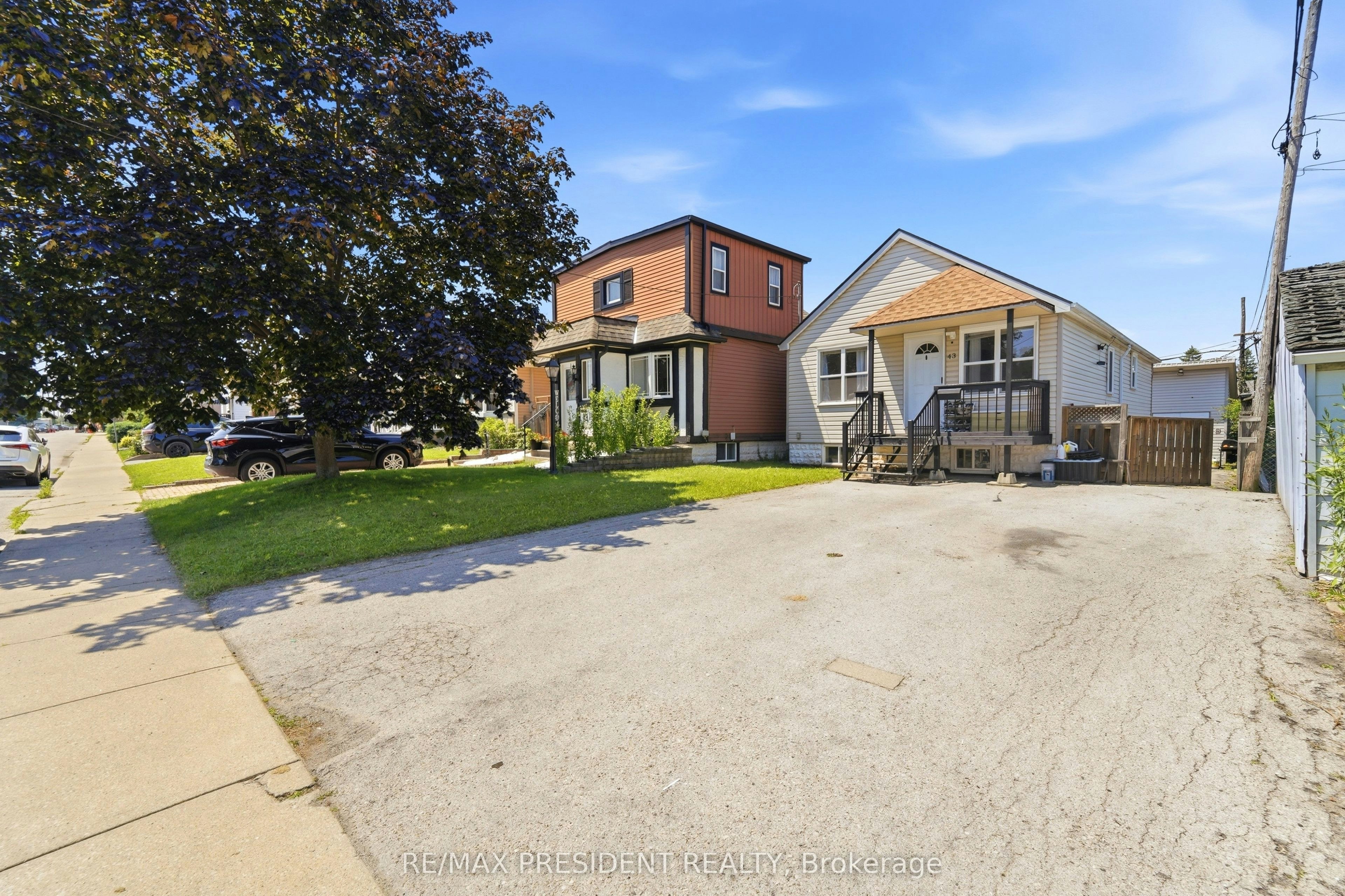 43 Adair Avenue N, Hamilton, ON, L8H 6A5