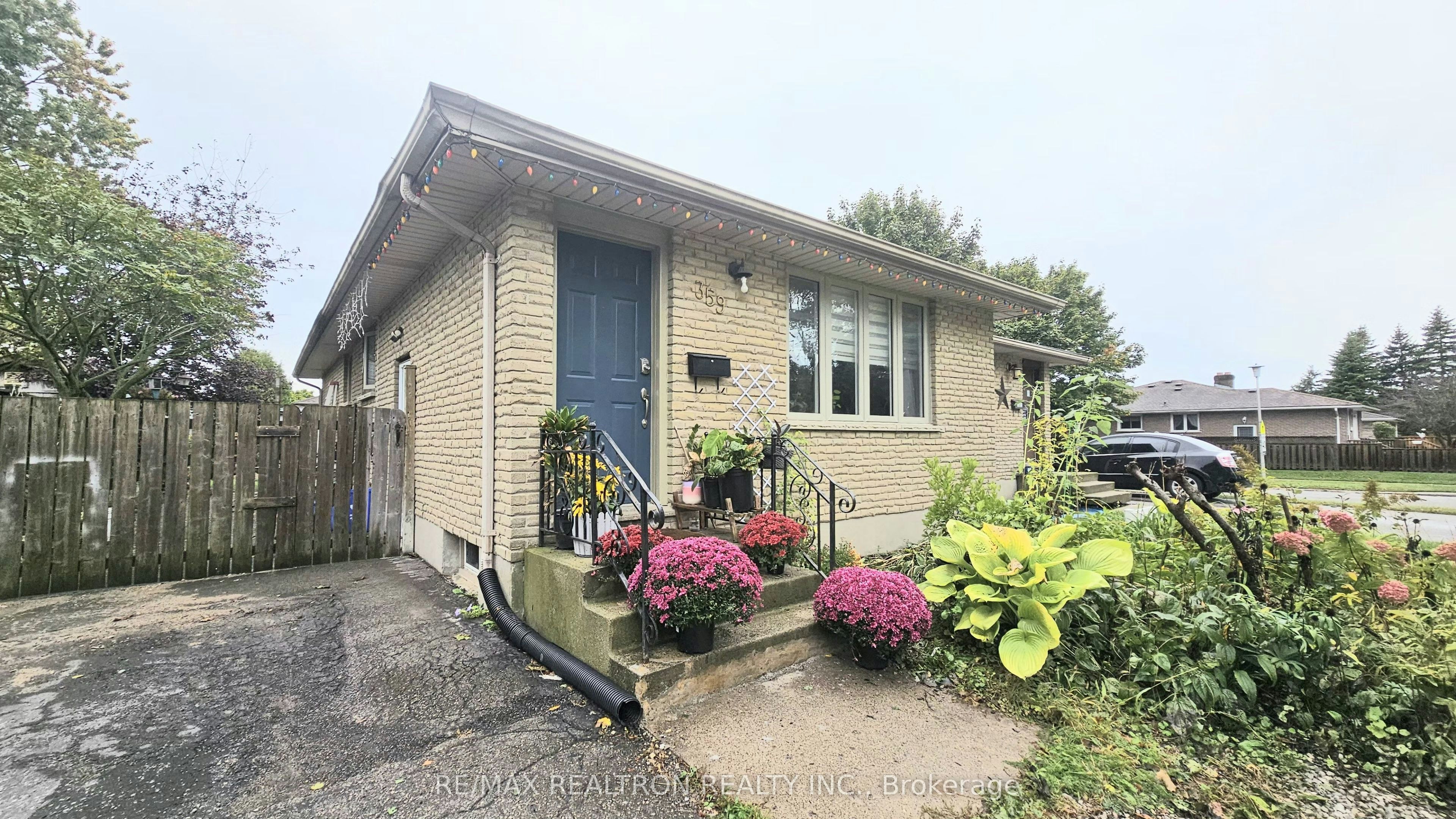 359 Hudson Drive, London, ON, N5V 1E4