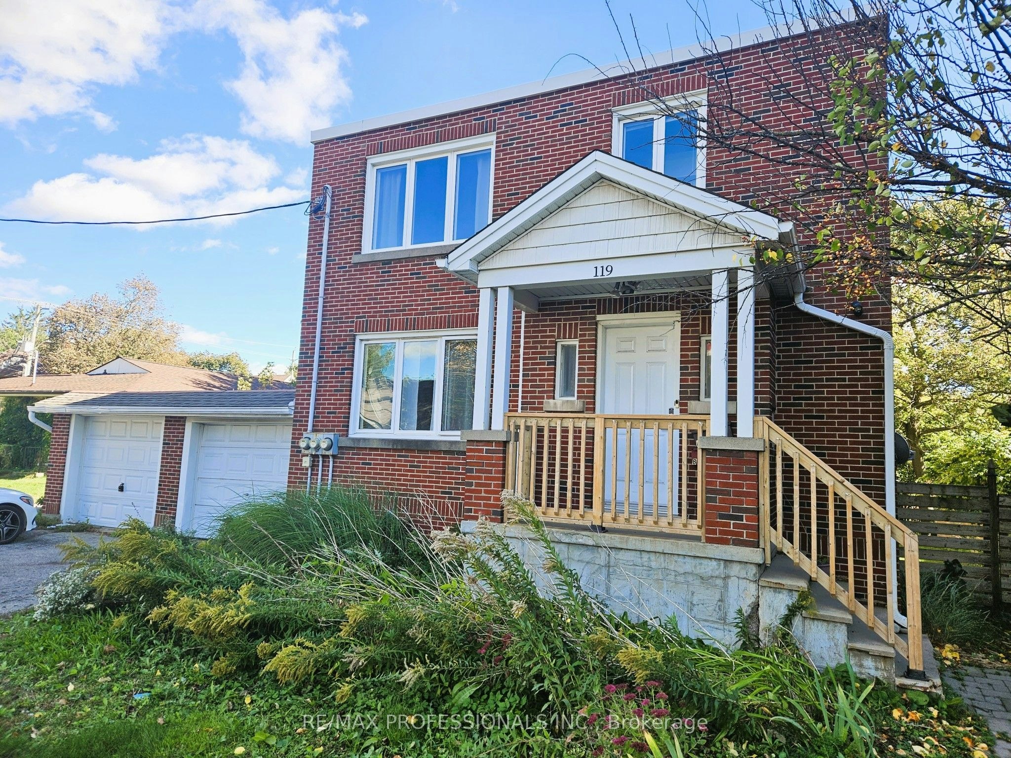 A-Upper-119 Erb Street E, Waterloo, ON, N2J 1M1