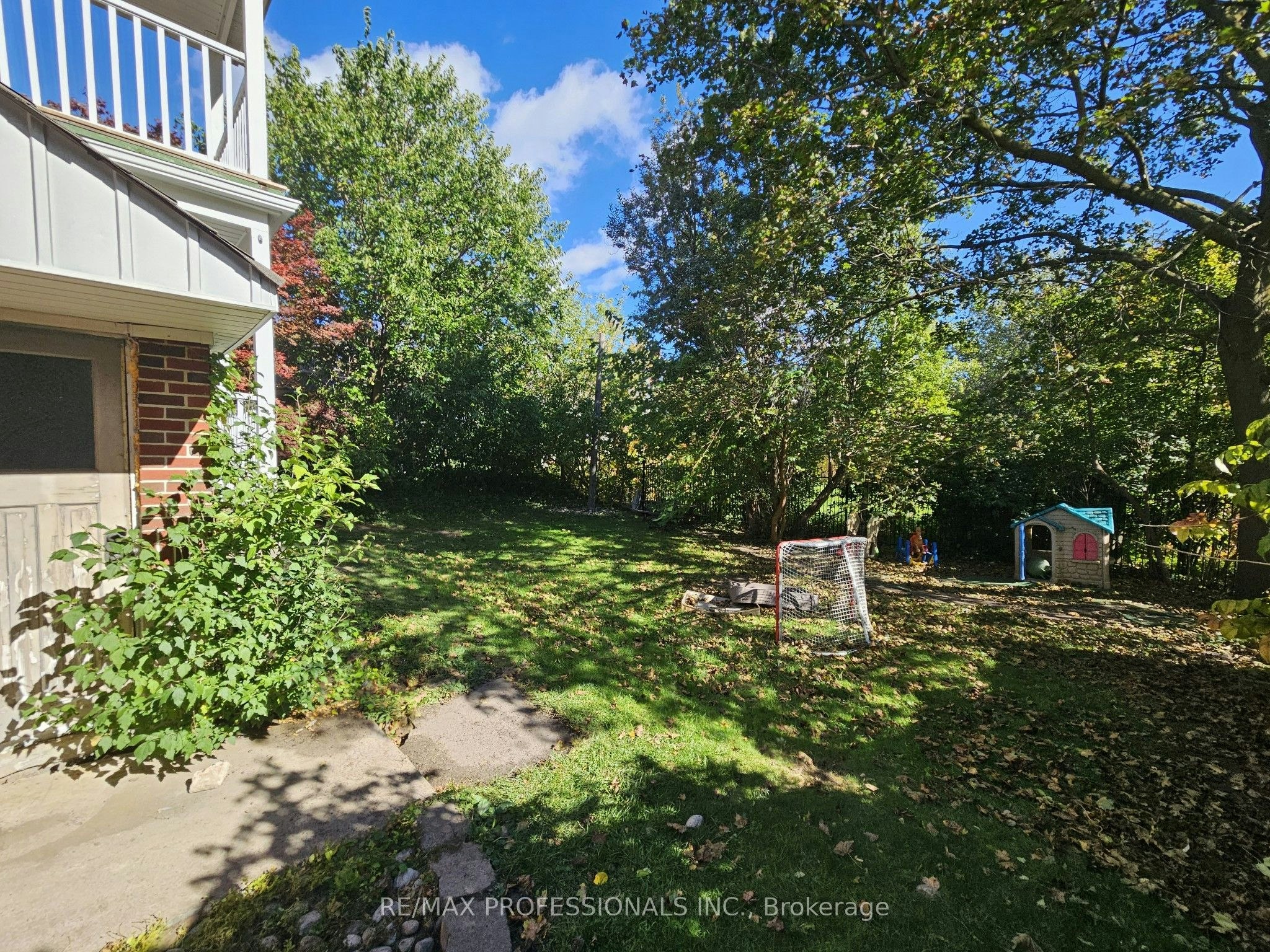 A-Upper-119 Erb Street E, Waterloo, ON, N2J 1M1 - 18