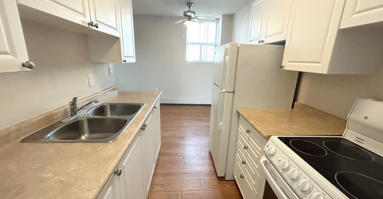 1202-111 Market Street, Hamilton, ON, L8R 3K2 - 6