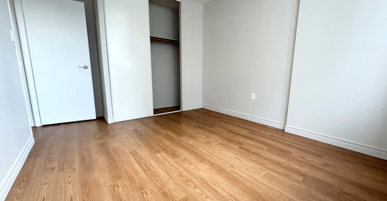 1202-111 Market Street, Hamilton, ON, L8R 3K2 - 12