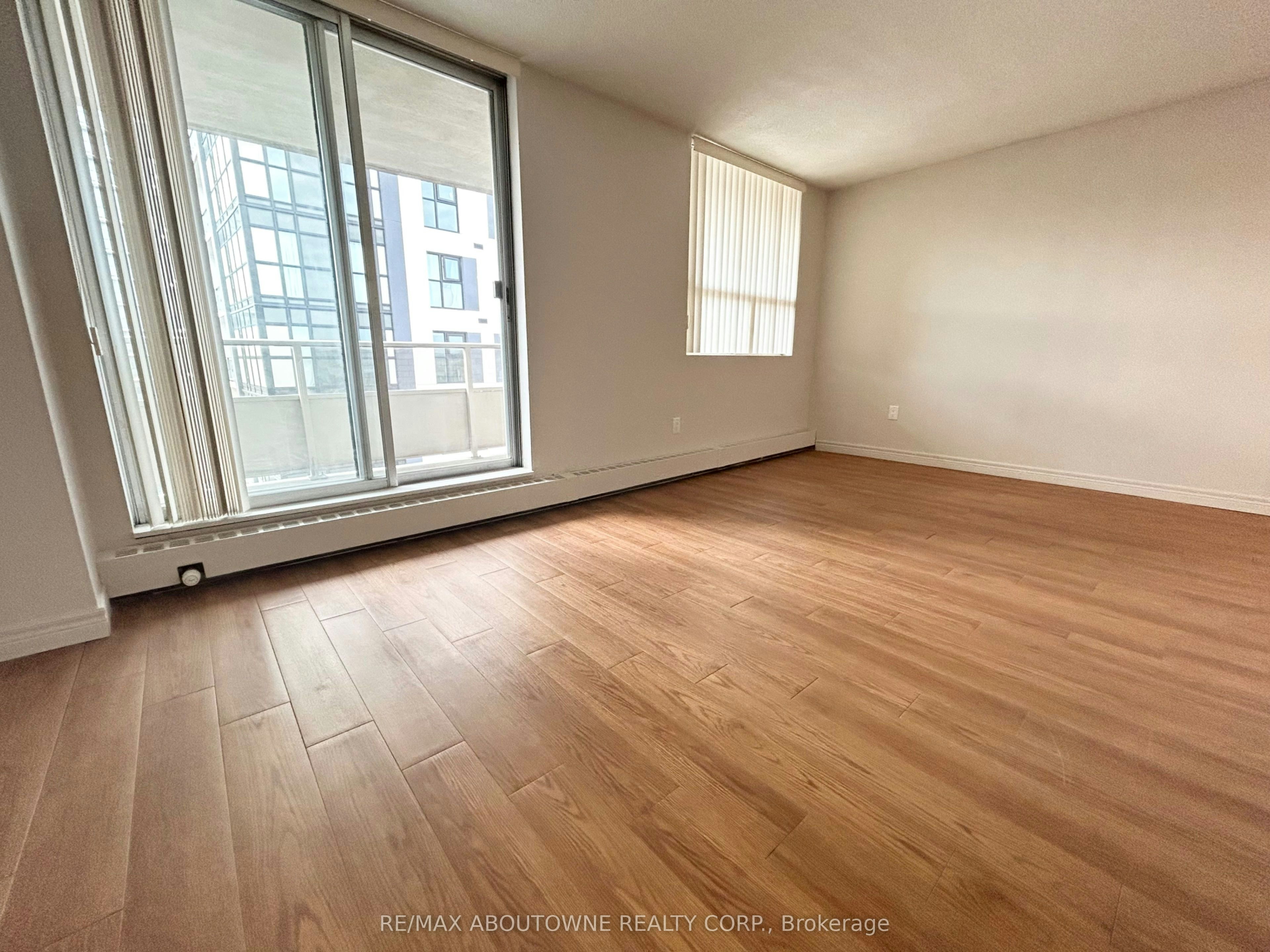 1202-111 Market Street, Hamilton, ON, L8R 3K2 - 10