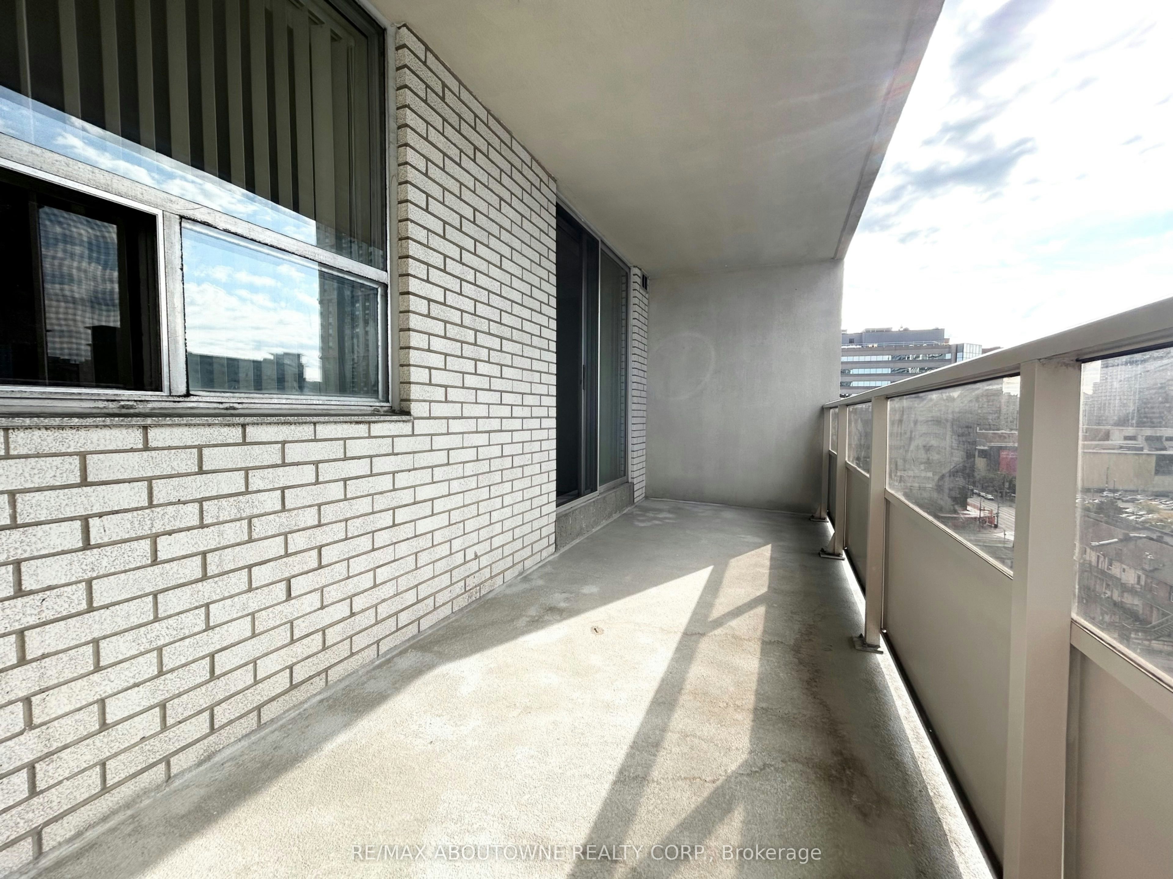1202-111 Market Street, Hamilton, ON, L8R 3K2 - 16