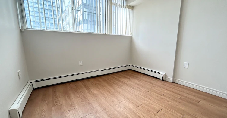 1202-111 Market Street, Hamilton, ON, L8R 3K2 - 14