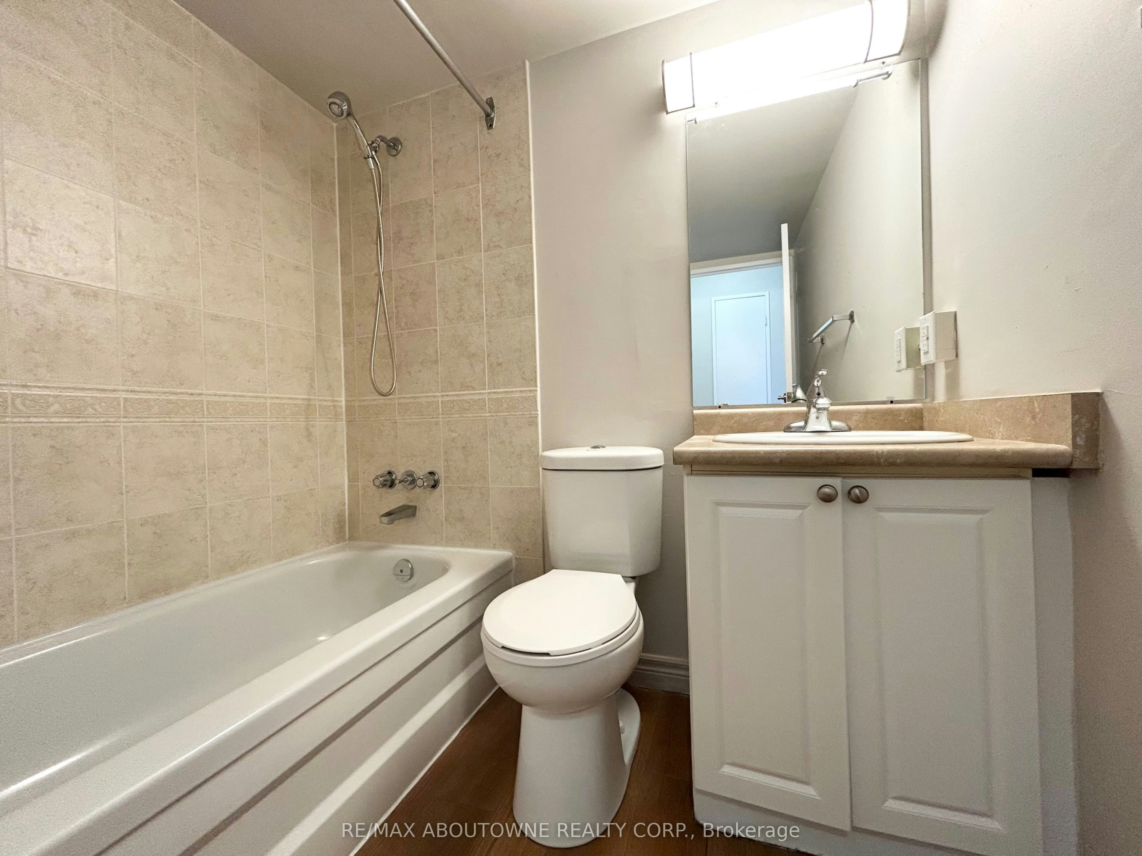 1202-111 Market Street, Hamilton, ON, L8R 3K2 - 13