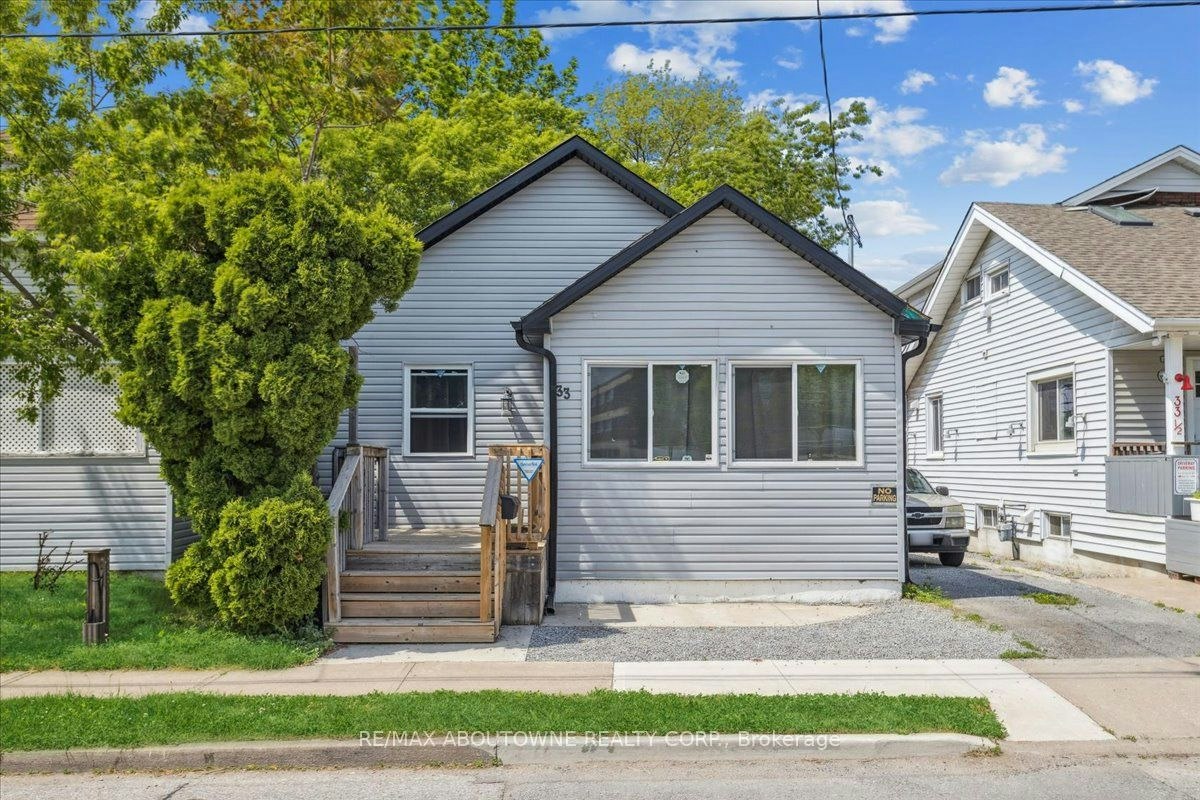 33 North Street, St. Catharines, ON, L2R 2S3