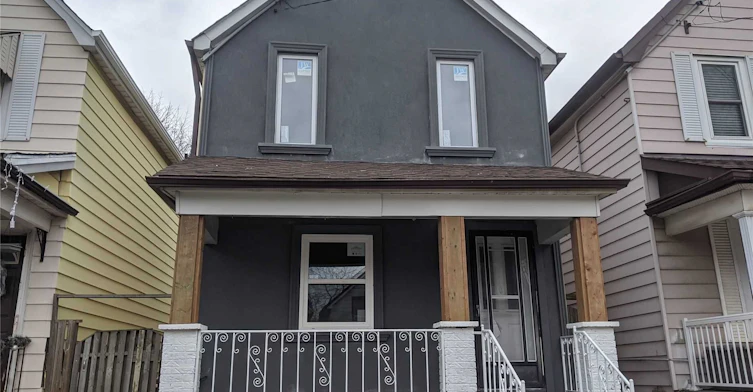 80 Chestnut Avenue, Hamilton, ON, L8L 6K9