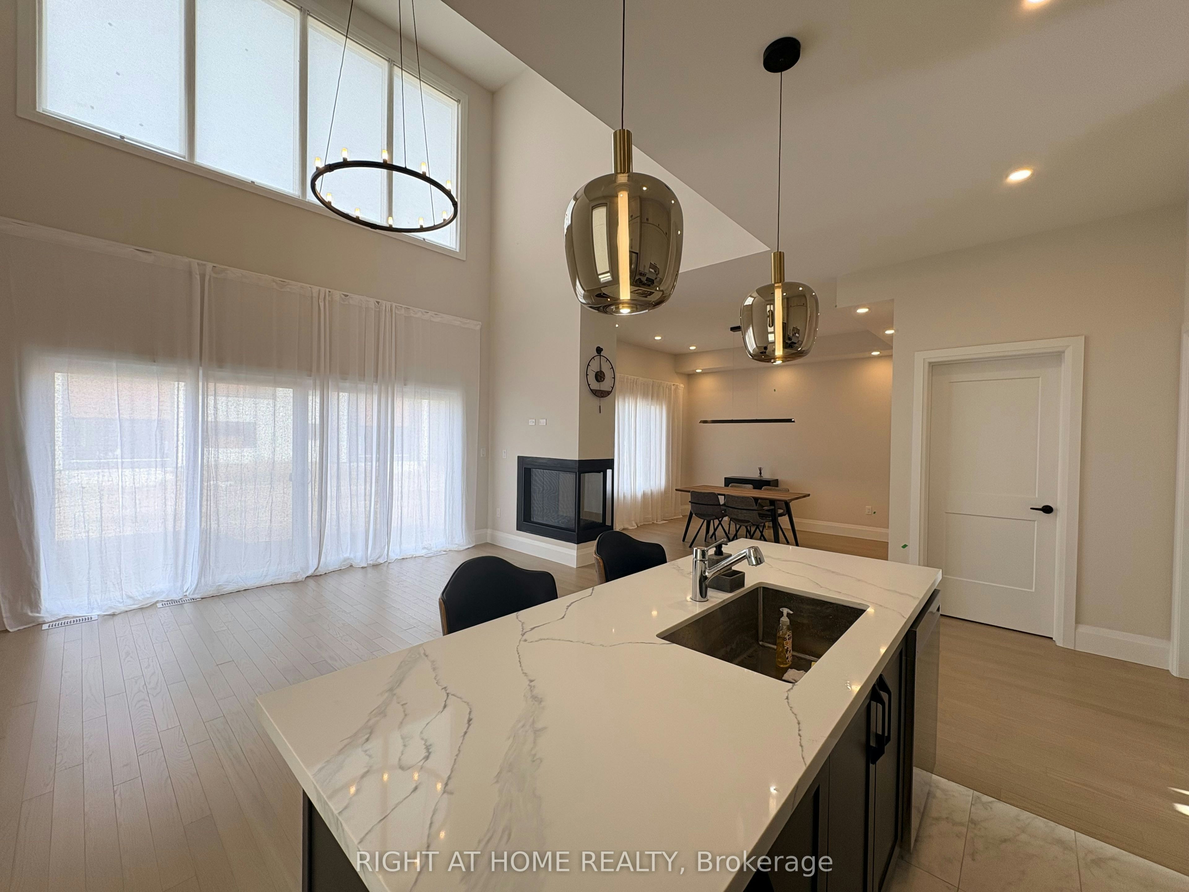 194 Stoneleigh Drive, Blue Mountains, ON, L9Y 5T9 - 10