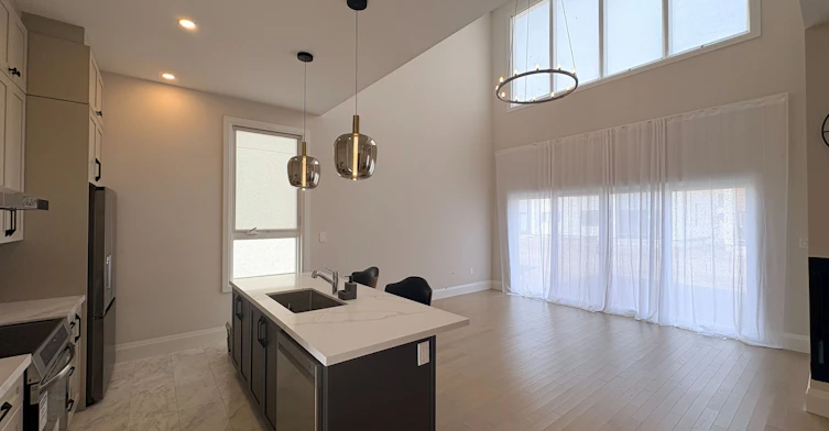 194 Stoneleigh Drive, Blue Mountains, ON, L9Y 5T9 - 4