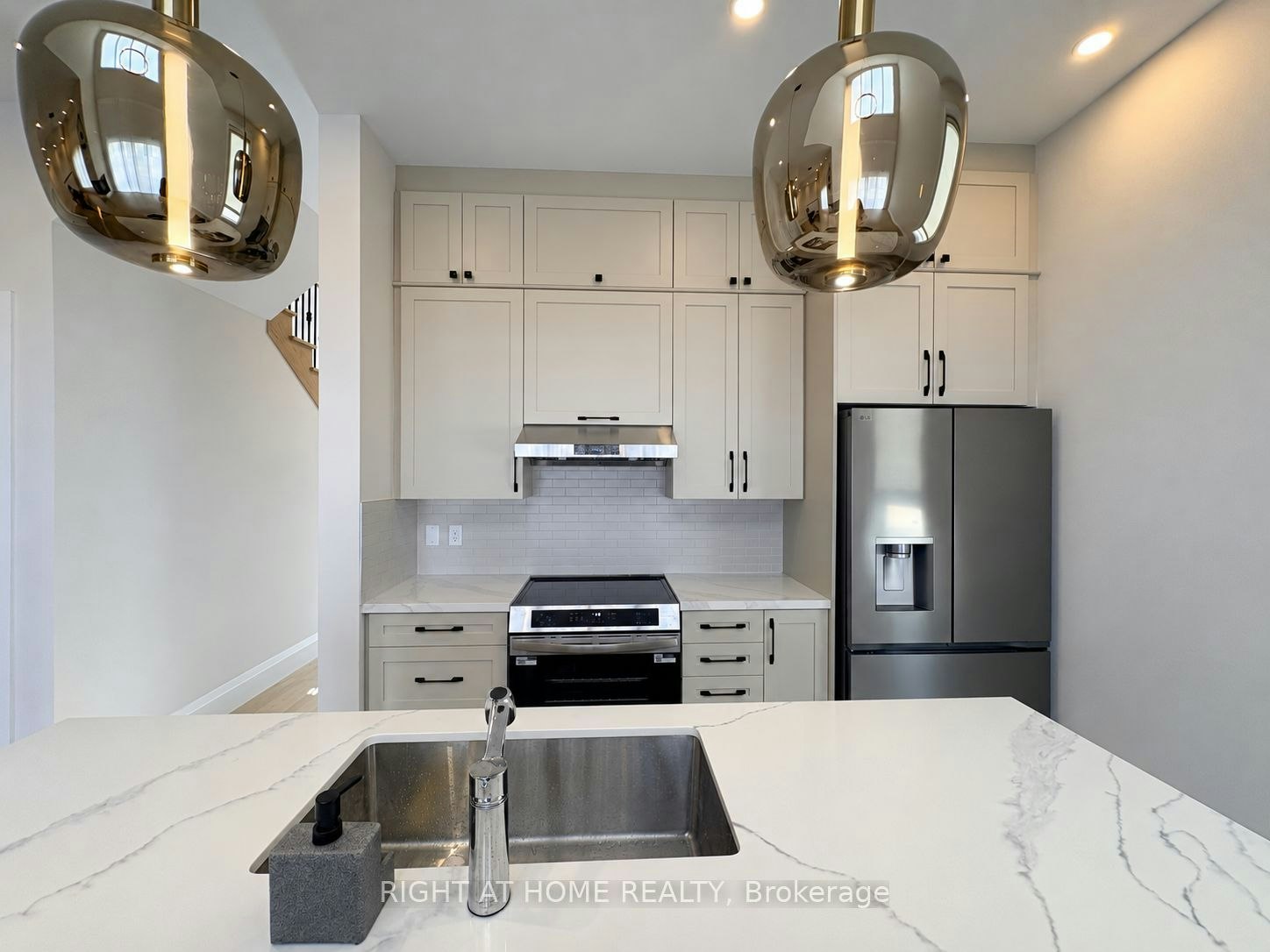194 Stoneleigh Drive, Blue Mountains, ON, L9Y 5T9 - 6
