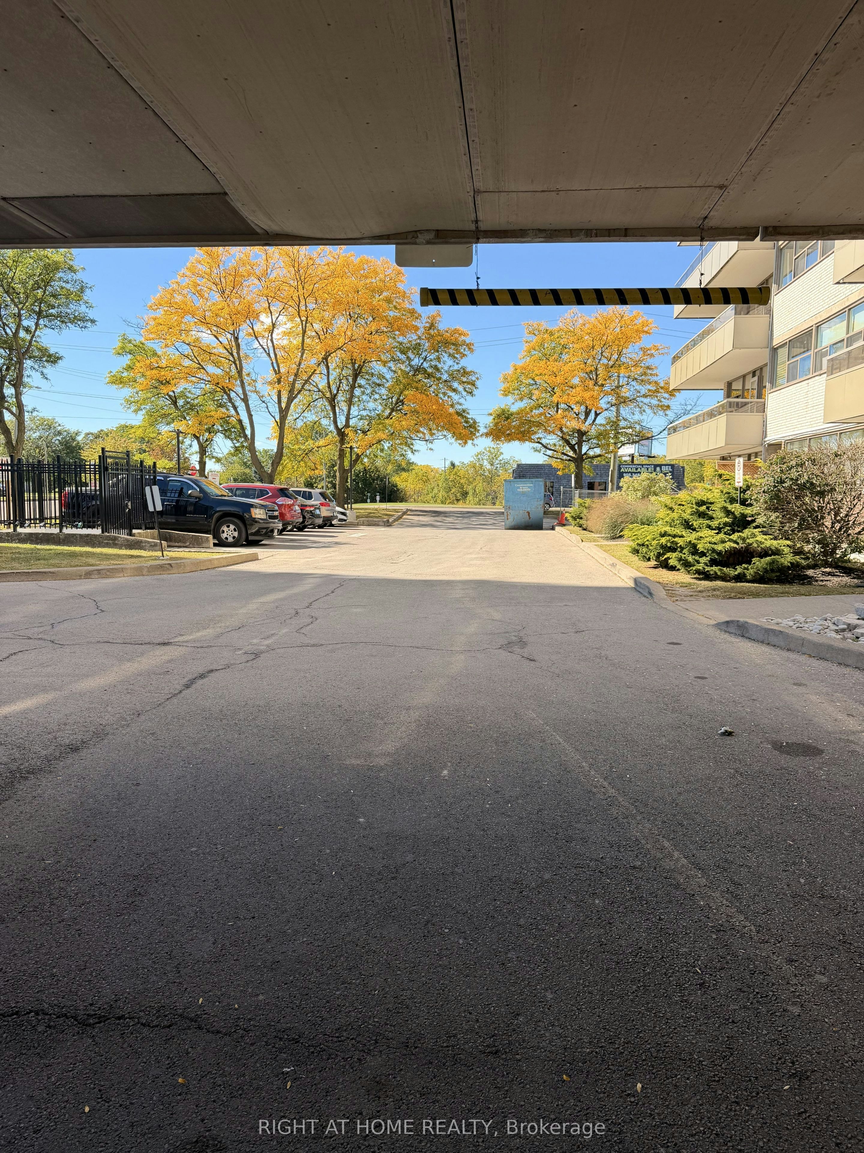 505-215 Glenridge Avenue, St. Catharines, ON, L2T 3J7