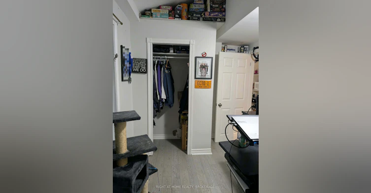Main-34 Junkin Street, St. Catharines, ON, L2R 1N6 - 7