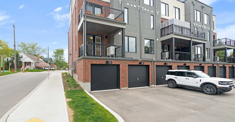 61-99 Roger Street, Waterloo, ON, N2J 1A4 - 26