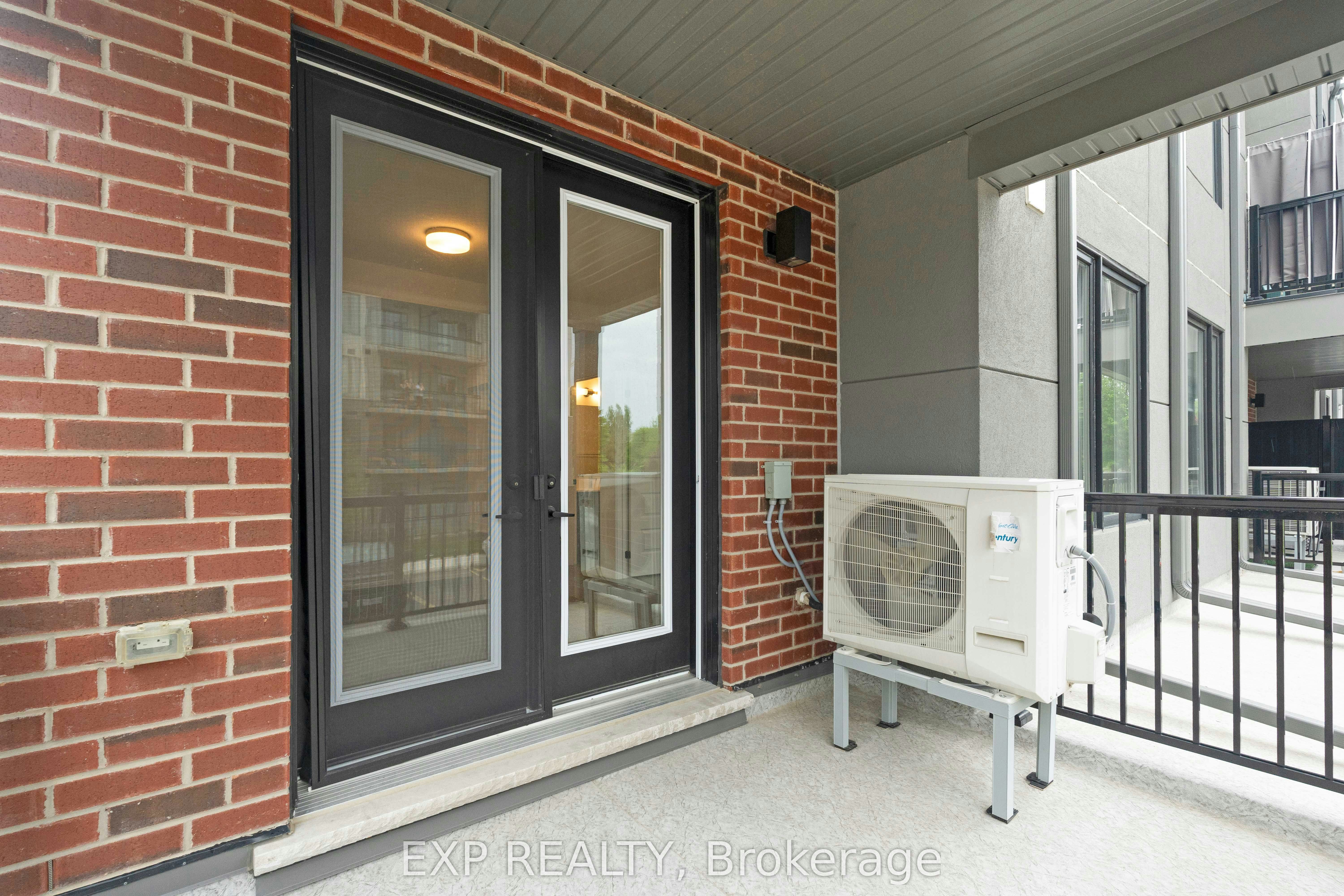 61-99 Roger Street, Waterloo, ON, N2J 1A4 - 14