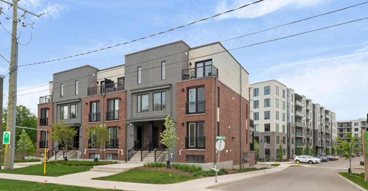 61-99 Roger Street, Waterloo, ON, N2J 1A4 - 2