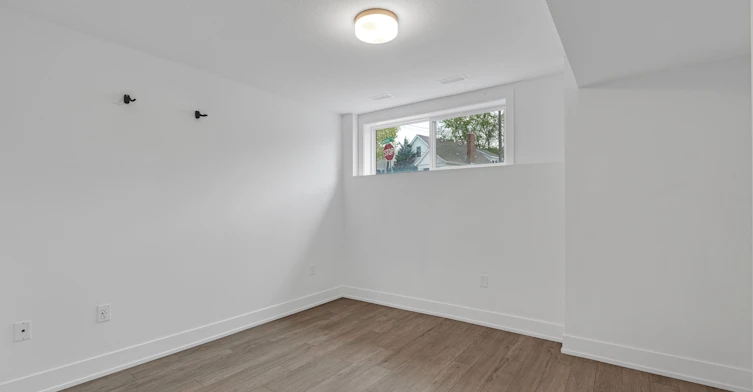 61-99 Roger Street, Waterloo, ON, N2J 1A4 - 20
