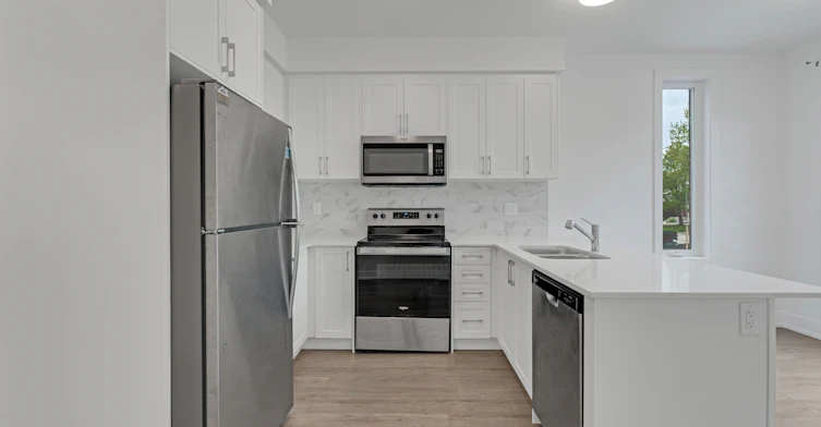 61-99 Roger Street, Waterloo, ON, N2J 1A4 - 11