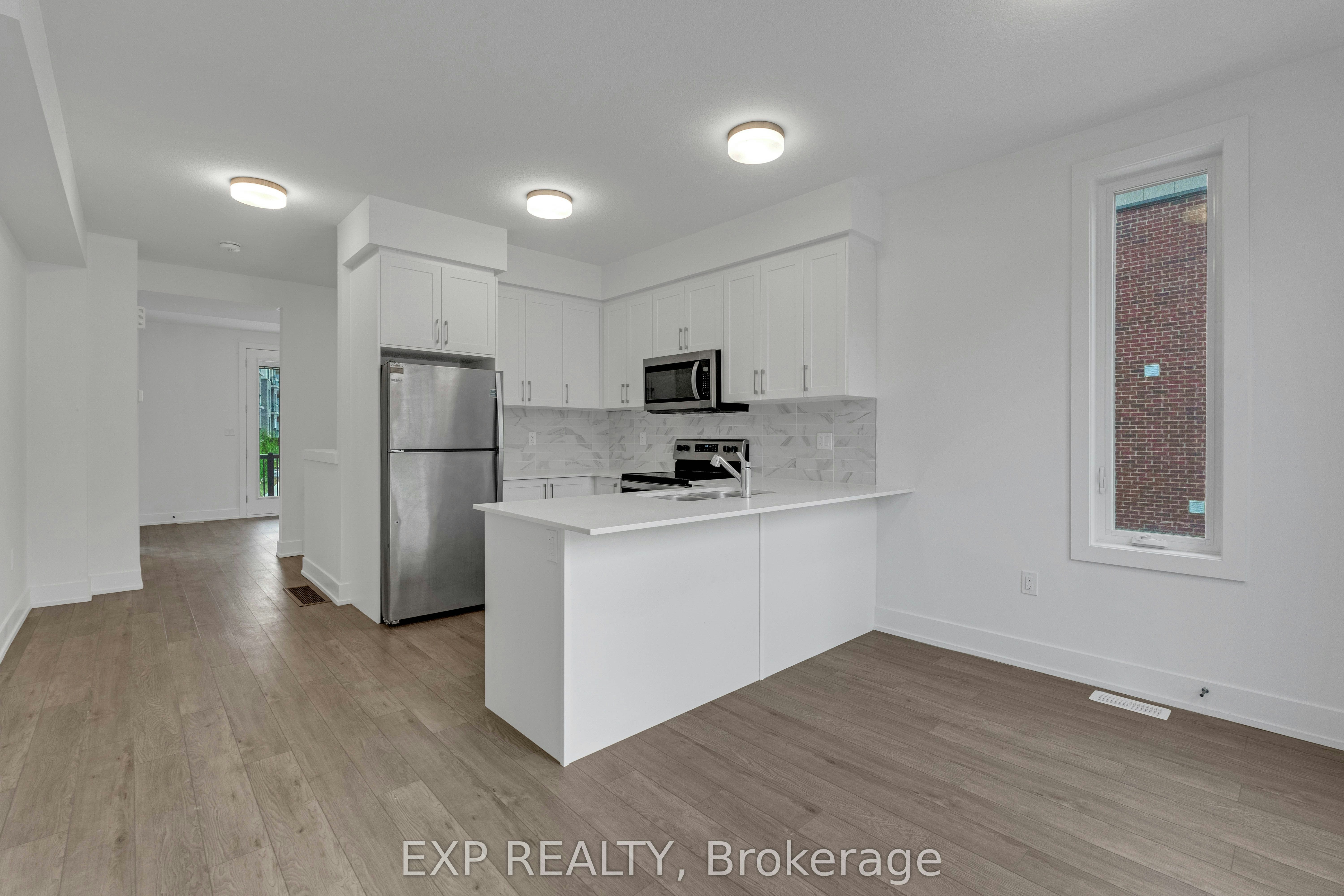 61-99 Roger Street, Waterloo, ON, N2J 1A4 - 8