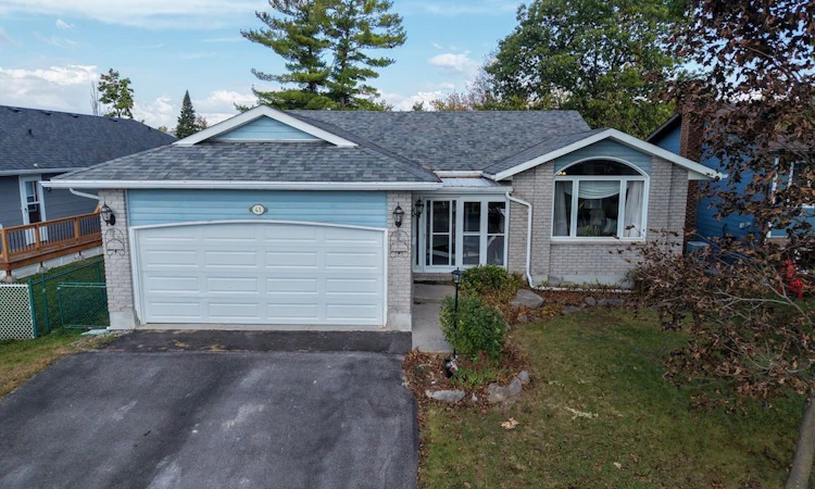 41 Cedartree Lane